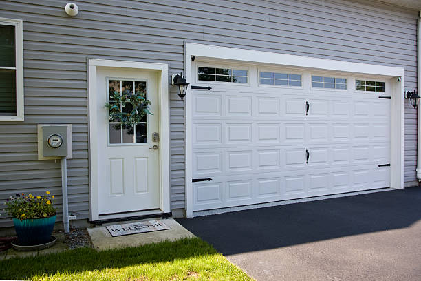 24/7 Emergency Garage Door Panel Replacement experts in Anacortes, WA